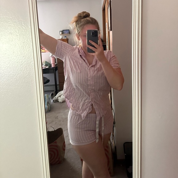 SOLD - Picture 3 of 4